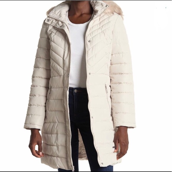 Kenneth Cole New York Quilted Puffer Jacket - Picture 2 of 16